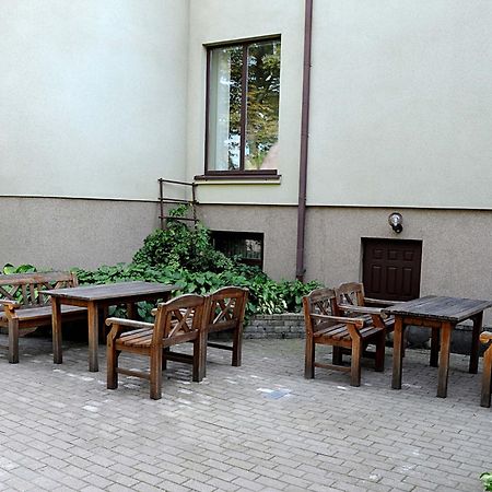 Hotel Senas Namas Alytus Bagian luar foto