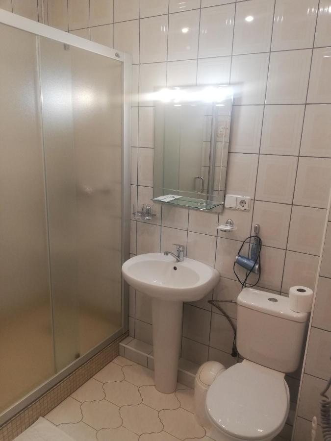 Hotel Senas Namas Alytus Bagian luar foto
