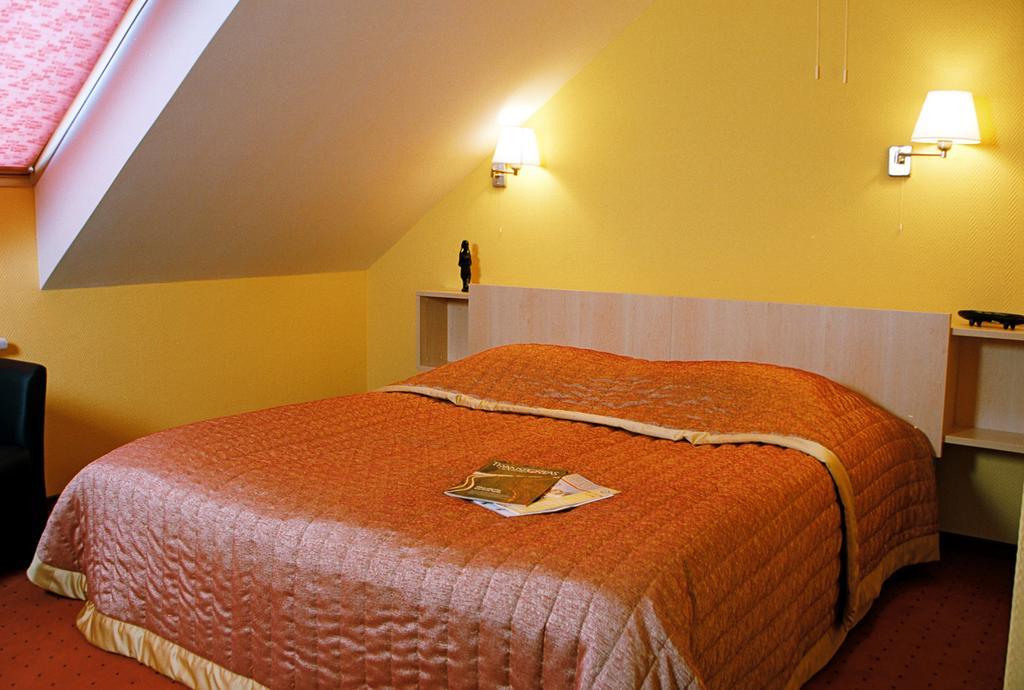 Hotel Senas Namas Alytus Bagian luar foto