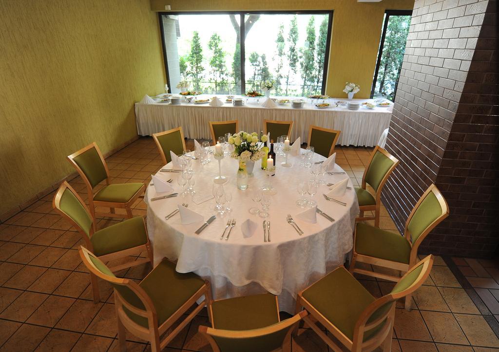 Hotel Senas Namas Alytus Bagian luar foto