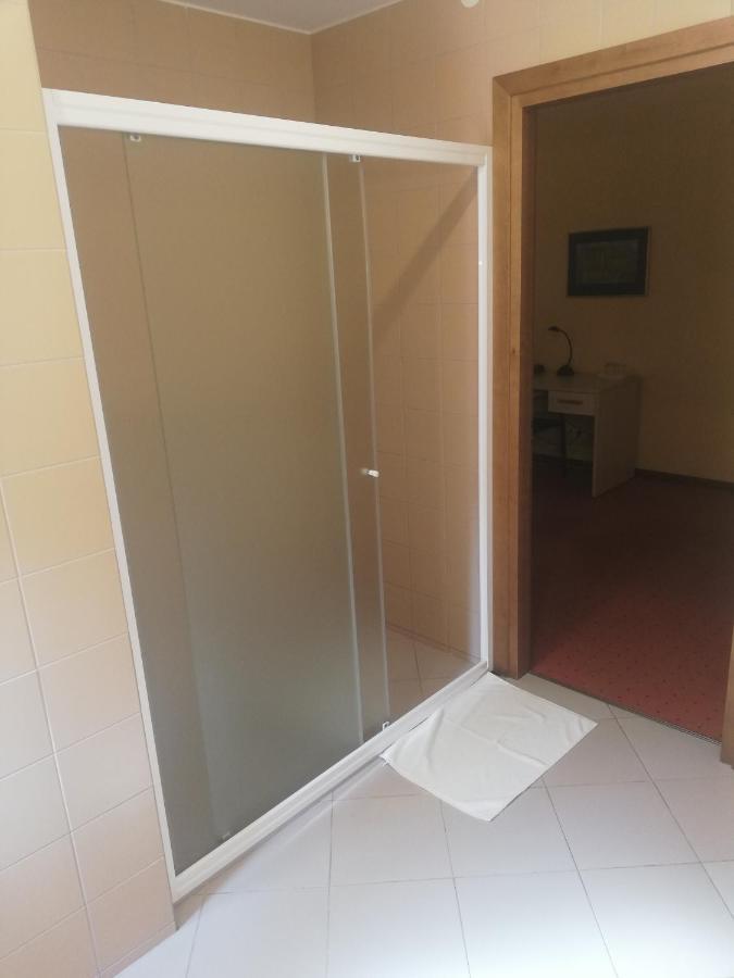Hotel Senas Namas Alytus Bagian luar foto
