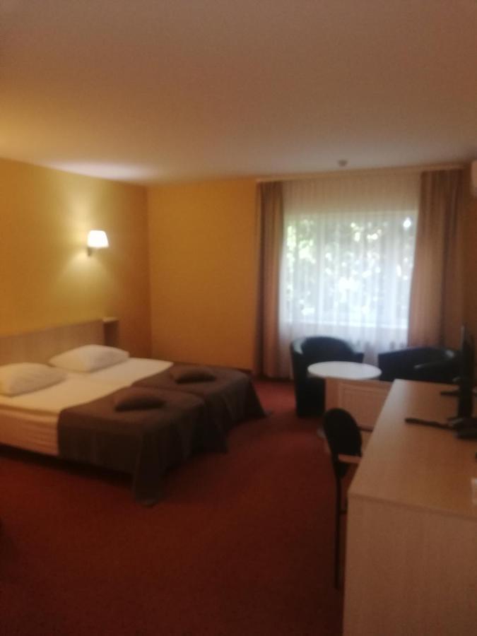 Hotel Senas Namas Alytus Bagian luar foto