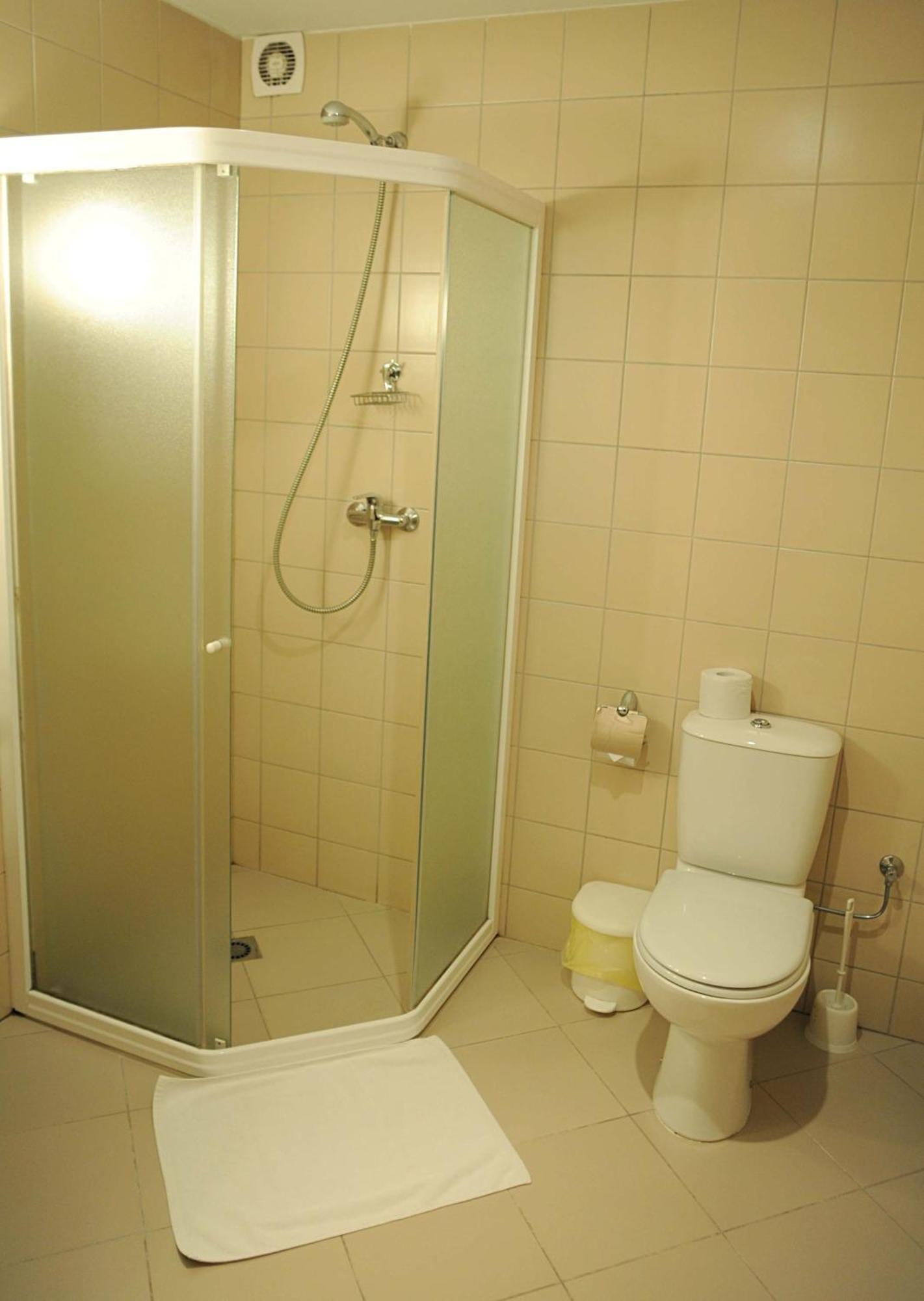 Hotel Senas Namas Alytus Bagian luar foto