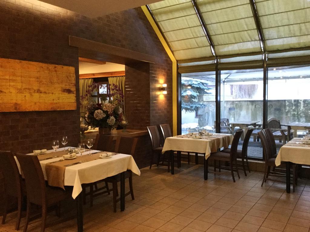 Hotel Senas Namas Alytus Bagian luar foto